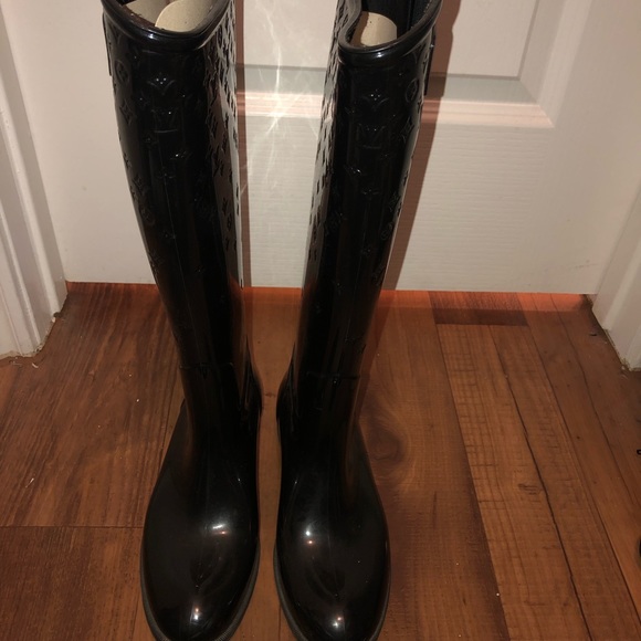 Louis Vuitton rain boots - Picture 5 of 8